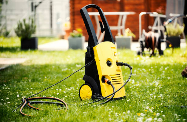 Playground Equipment Cleaning in Summersville, WV